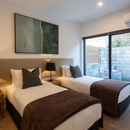 4 Bedroom Home With Elevated Views Of Lake Wakatipu & The Remarkables Queenstown Exterior photo