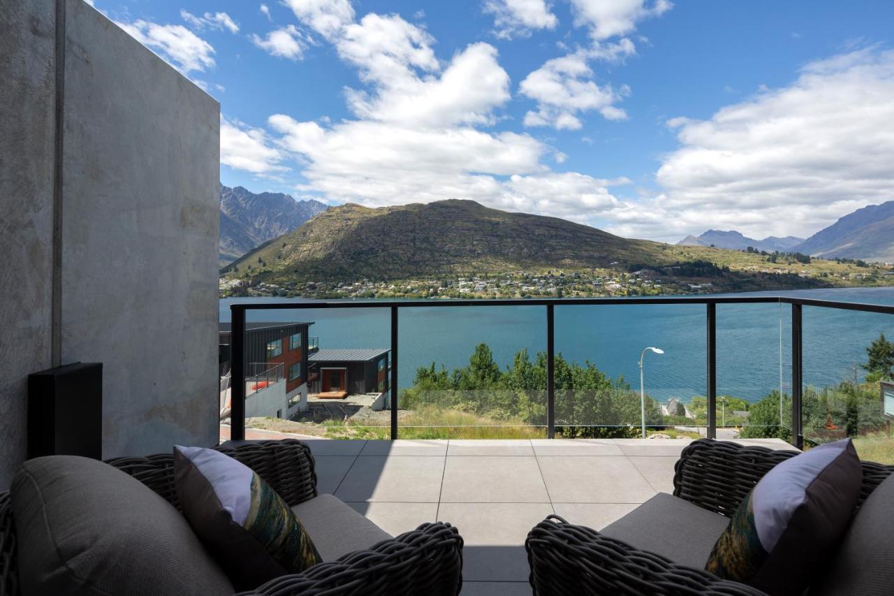 4 Bedroom Home With Elevated Views Of Lake Wakatipu & The Remarkables Queenstown Exterior photo