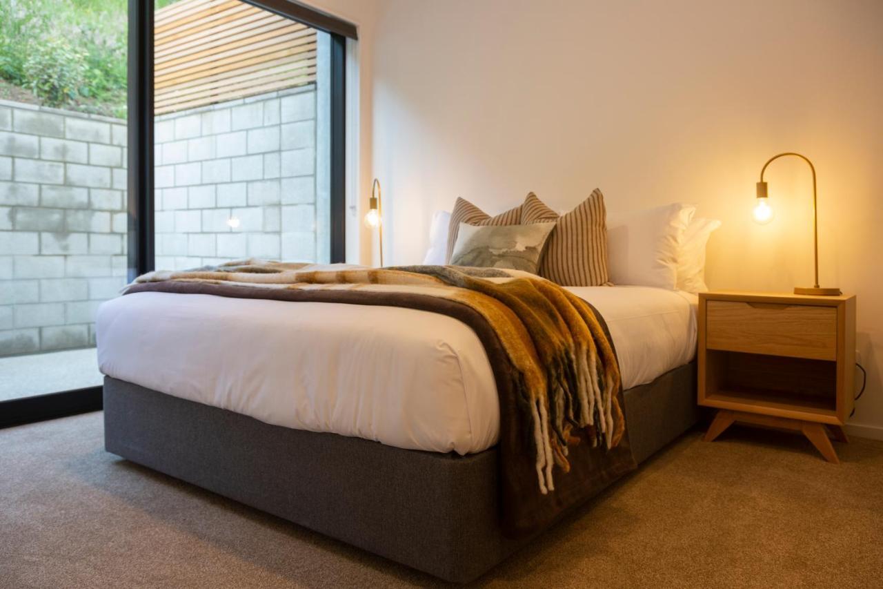 4 Bedroom Home With Elevated Views Of Lake Wakatipu & The Remarkables Queenstown Exterior photo