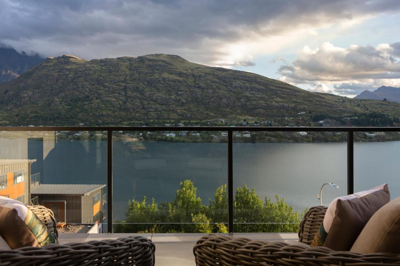 4 Bedroom Home With Elevated Views Of Lake Wakatipu & The Remarkables Queenstown Exterior photo
