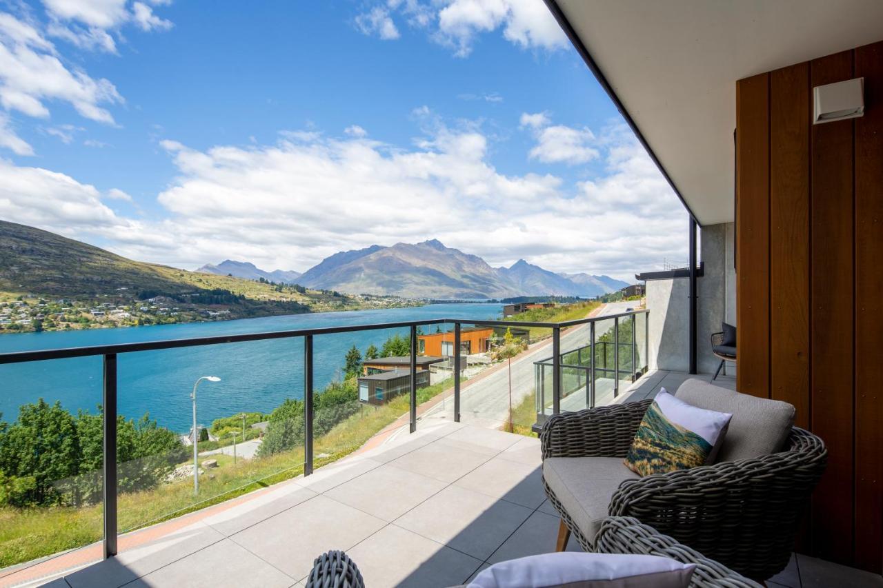 4 Bedroom Home With Elevated Views Of Lake Wakatipu & The Remarkables Queenstown Exterior photo
