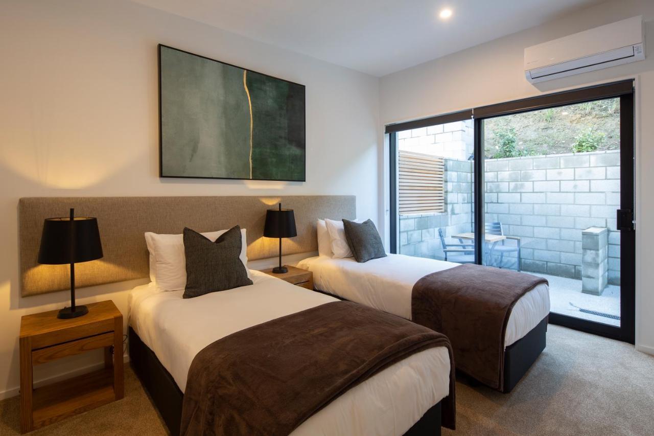 4 Bedroom Home With Elevated Views Of Lake Wakatipu & The Remarkables Queenstown Exterior photo