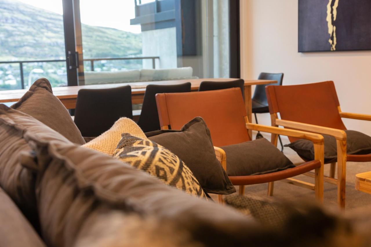 4 Bedroom Home With Elevated Views Of Lake Wakatipu & The Remarkables Queenstown Exterior photo